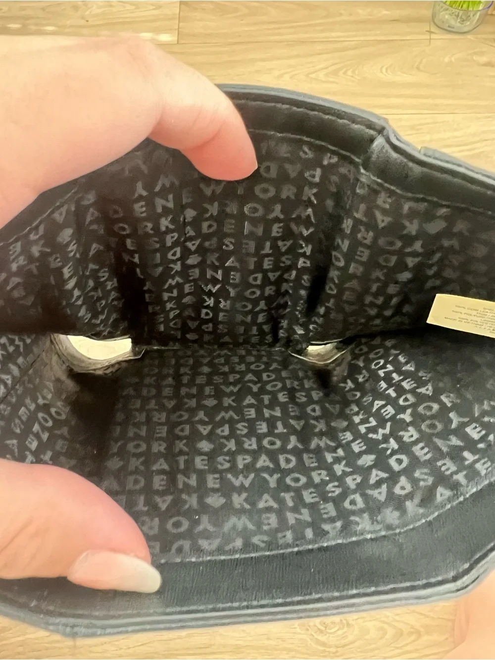 Kate Spade New York Trifold Black Leather Compact Wallet